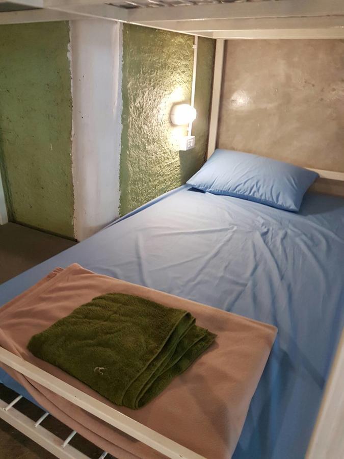 Shut Eye Party Hostel (Adults Only) Pai Buitenkant foto