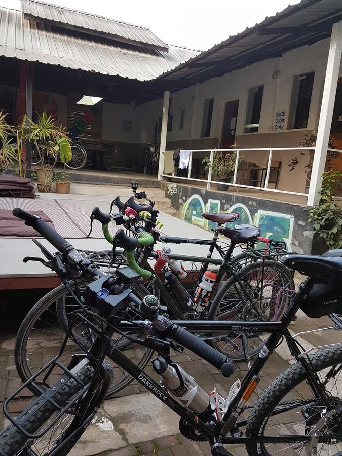 Shut Eye Party Hostel (Adults Only) Pai Buitenkant foto